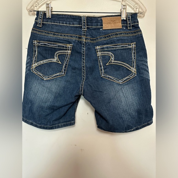 (111) CARREU blue jean shorts. Size 28. - Picture 3 of 5